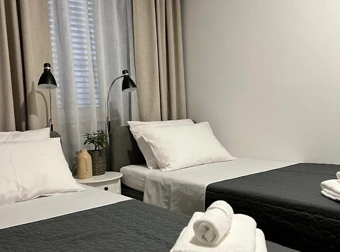 Cinderella With Free Parking Lejlighed Pula