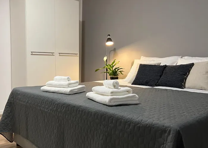 Cinderella With Free Parking Lejlighed